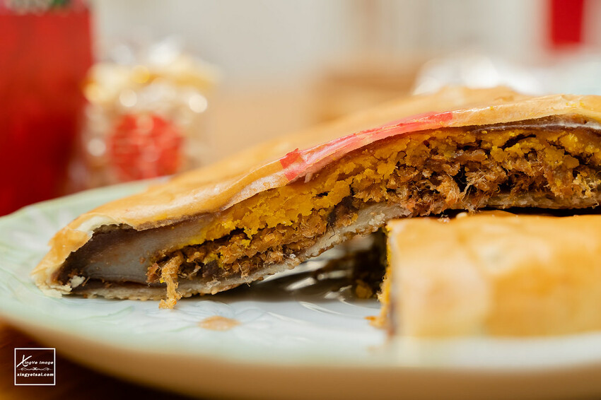 喜餅|【江記永安喜餅】雙層玫瑰盒 (紅豆麻糬、豆沙魯肉蛋黃、招牌鴛鴦餅、鳳梨杏仁角、招牌豆沙核桃) - 快門下的幸福