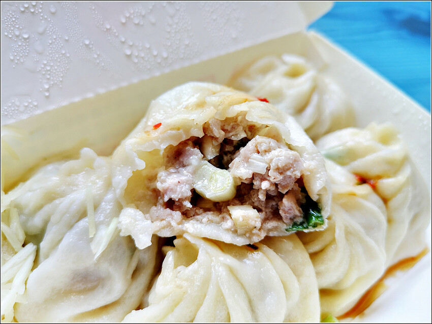 御冠園鮮肉湯包 - 021.jpg