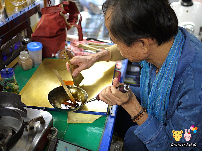 【台南赤崁樓】逐漸消失的民俗技藝畫糖人，還有客製化圖案