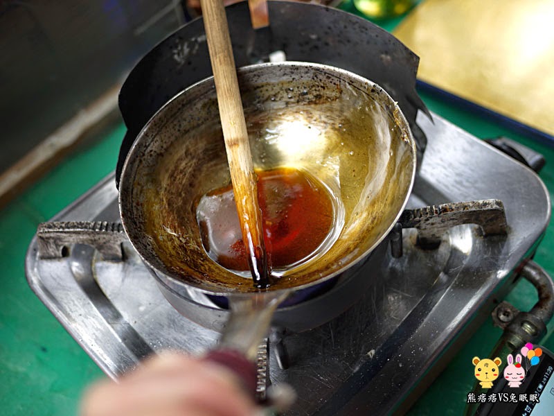 【台南赤崁樓】逐漸消失的民俗技藝畫糖人，還有客製化圖案