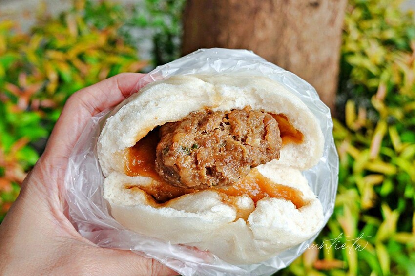 【台北】南港|廣泰豐潮州包子,自信心爆棚的包子饅頭店,外皮香甜肉扎實