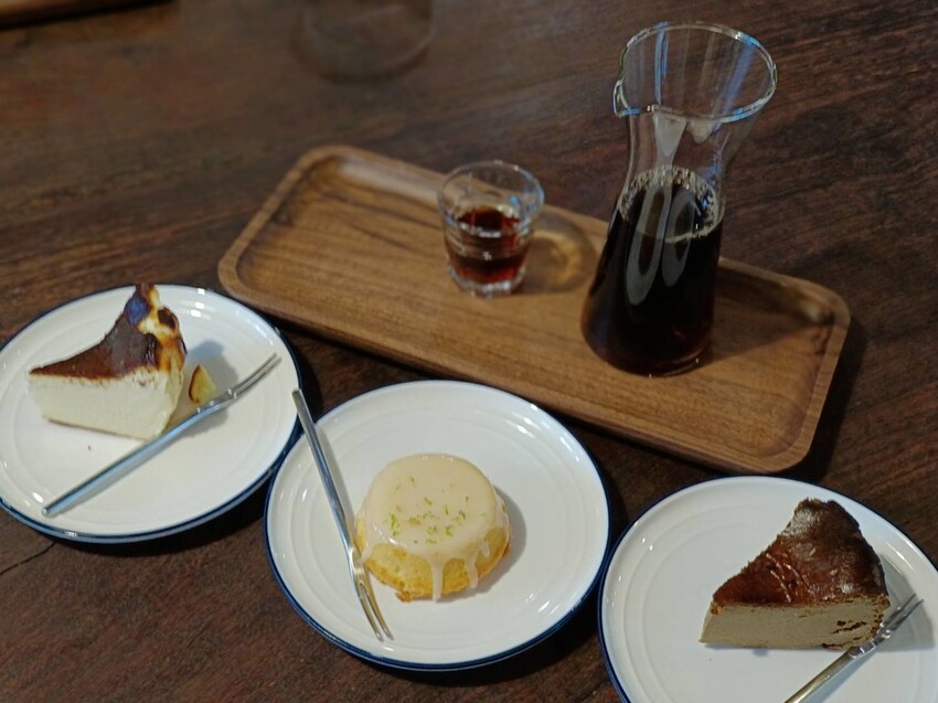 【台北.金山】微微山房森林系咖啡廳。寵物超級友善。14人即可包場獨享陽光午後的美好古宅