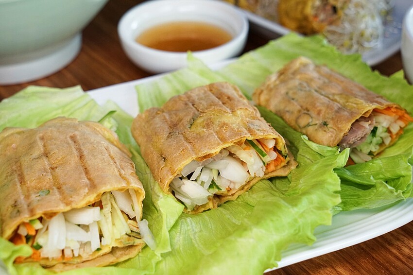 隱藏在透天厝裡的低調越式餐廳，享受道地美味的越南料理，只有巷子內才知道的美味！