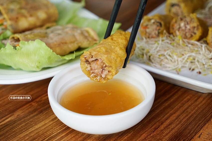 隱藏在透天厝裡的低調越式餐廳，享受道地美味的越南料理，只有巷子內才知道的美味！