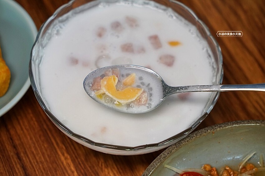 隱藏在透天厝裡的低調越式餐廳，享受道地美味的越南料理，只有巷子內才知道的美味！