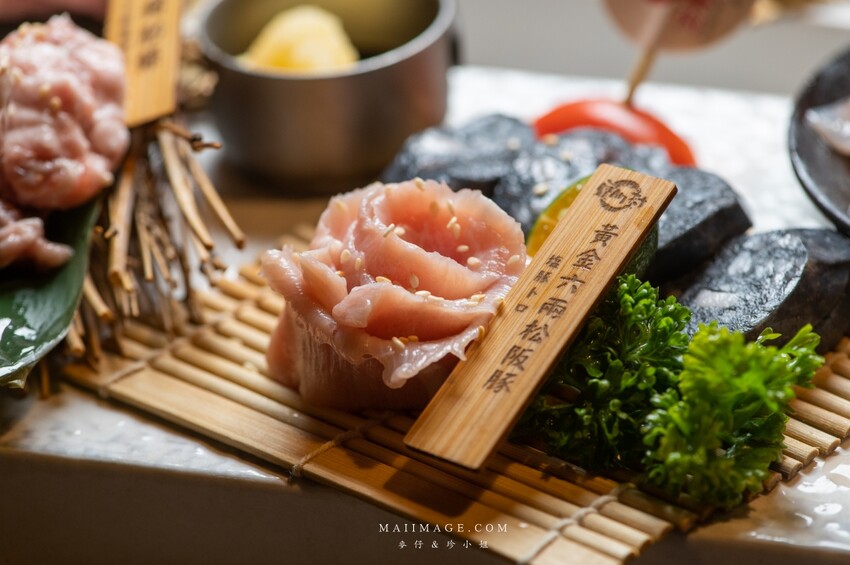 台北美食｜豆町村燒肉～激安齊下全新燒肉品牌。浮誇系豆町疊疊樂沒預約吃不到，中秋燒肉推薦來這裡，捷運國