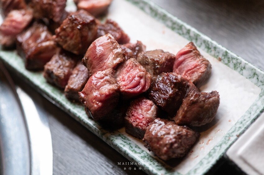 台北美食｜豆町村燒肉～激安齊下全新燒肉品牌。浮誇系豆町疊疊樂沒預約吃不到，中秋燒肉推薦來這裡，捷運國