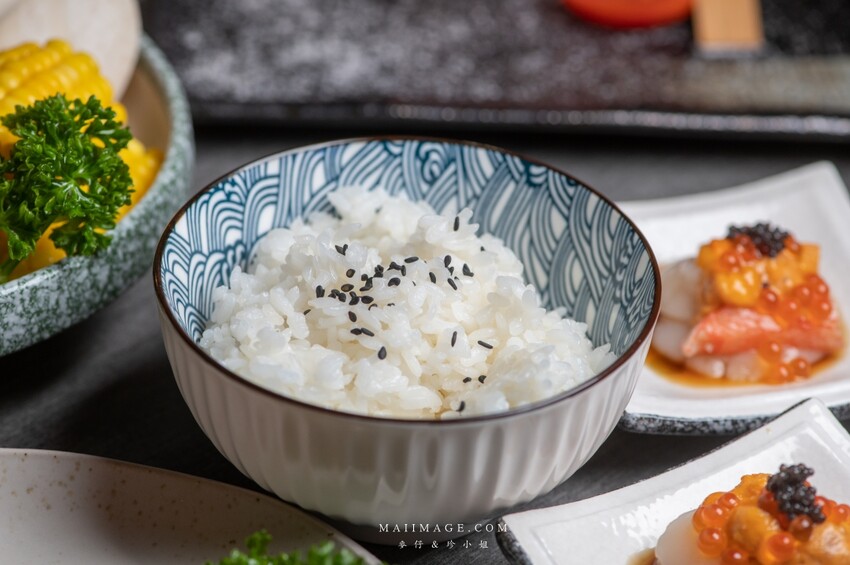 台北美食｜豆町村燒肉～激安齊下全新燒肉品牌。浮誇系豆町疊疊樂沒預約吃不到，中秋燒肉推薦來這裡，捷運國