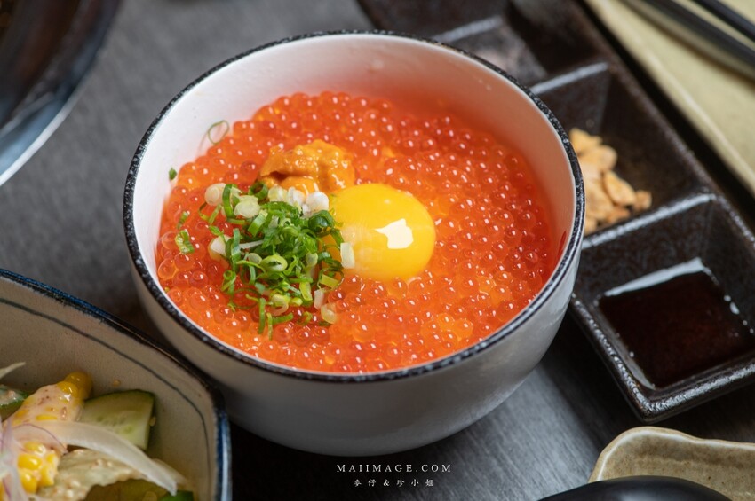 台北美食｜豆町村燒肉～激安齊下全新燒肉品牌。浮誇系豆町疊疊樂沒預約吃不到，中秋燒肉推薦來這裡，捷運國