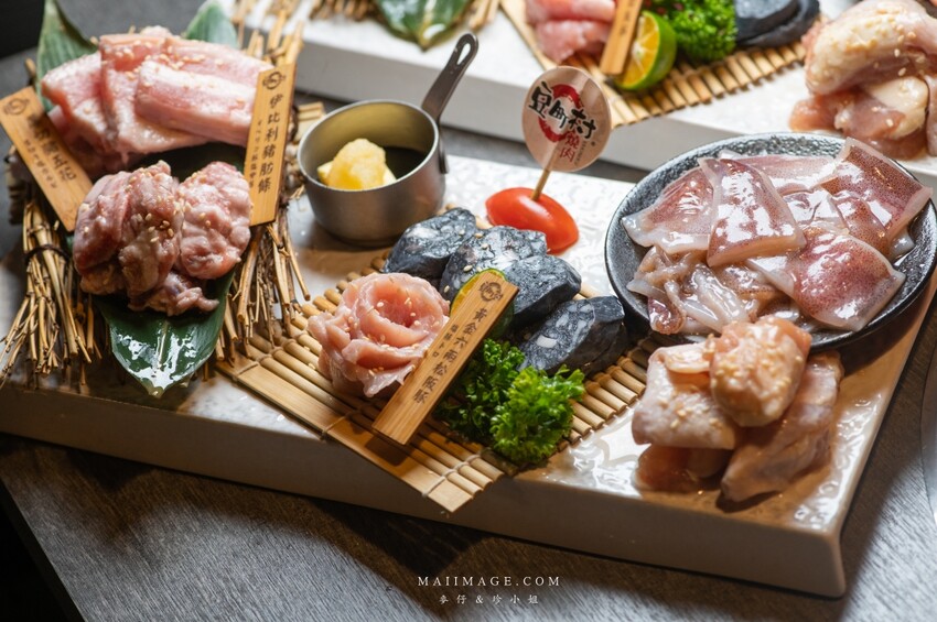 台北美食｜豆町村燒肉～激安齊下全新燒肉品牌。浮誇系豆町疊疊樂沒預約吃不到，中秋燒肉推薦來這裡，捷運國