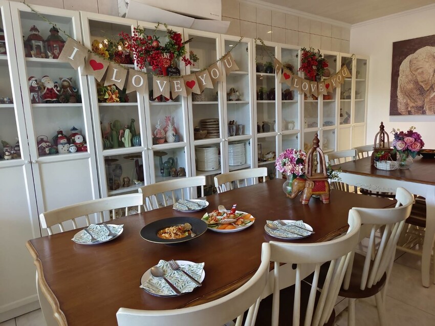 【宜蘭.頭城】拾光旅人泰式餐廳。寵物友善餐廳。泰菜好吃服務貼心的網美店