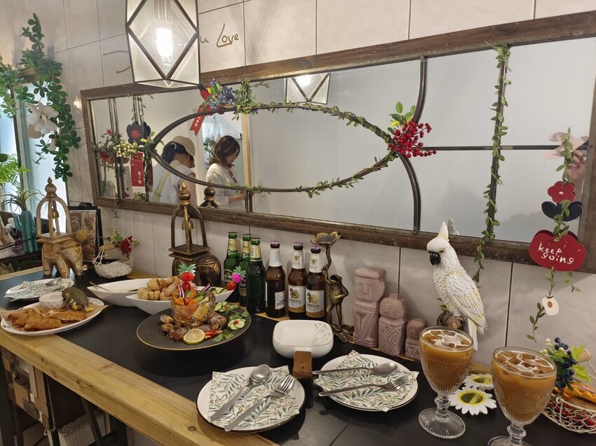 【宜蘭.頭城】拾光旅人泰式餐廳。寵物友善餐廳。泰菜好吃服務貼心的網美店