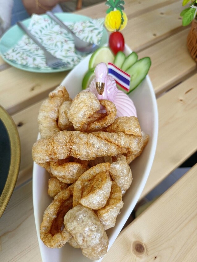 【宜蘭.頭城】拾光旅人泰式餐廳。寵物友善餐廳。泰菜好吃服務貼心的網美店