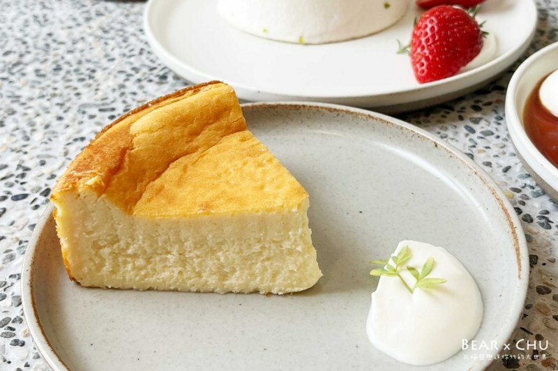 新莊輔大咖啡廳推薦│QUEEN SHOP Life Store・台灣原創服飾品牌的咖啡、花藝、烘焙複合式門市