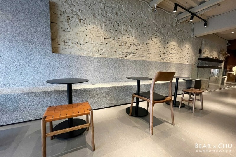 新莊輔大咖啡廳推薦│QUEEN SHOP Life Store・台灣原創服飾品牌的咖啡、花藝、烘焙複合式門市