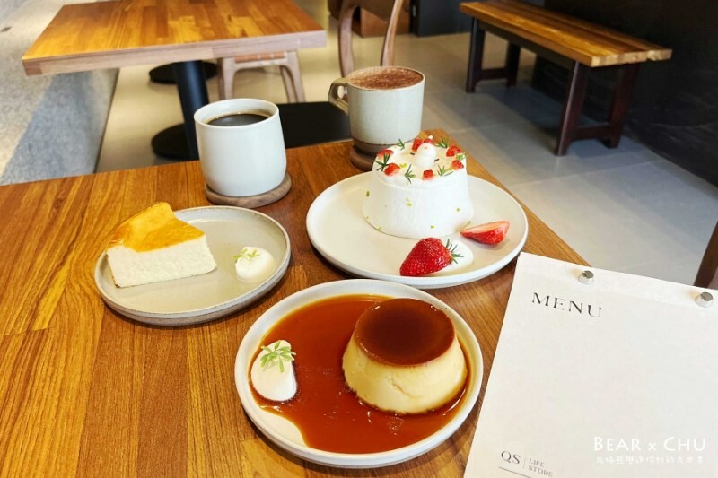 新莊輔大咖啡廳推薦│QUEEN SHOP Life Store・台灣原創服飾品牌的咖啡、花藝、烘焙複合式門市