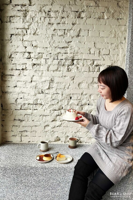 新莊輔大咖啡廳推薦│QUEEN SHOP Life Store・台灣原創服飾品牌的咖啡、花藝、烘焙複合式門市