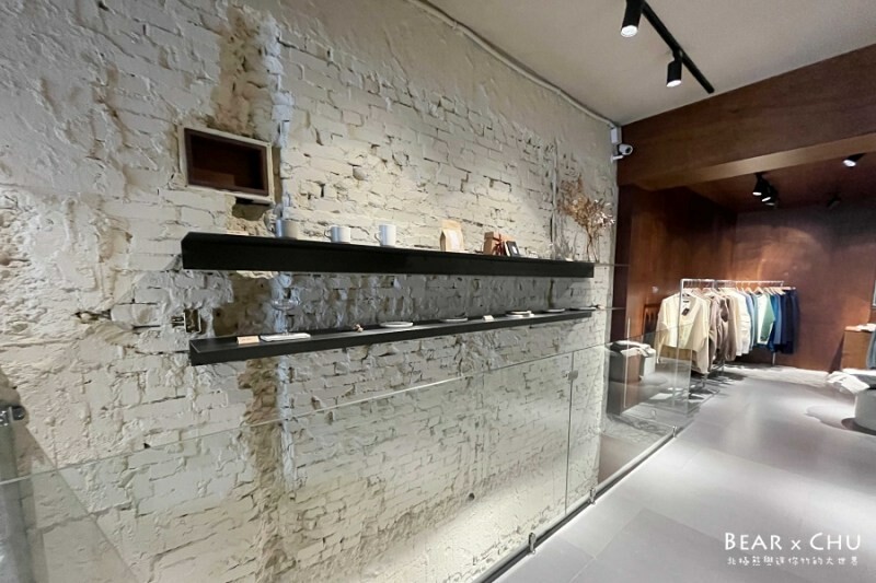 新莊輔大咖啡廳推薦│QUEEN SHOP Life Store・台灣原創服飾品牌的咖啡、花藝、烘焙複合式門市