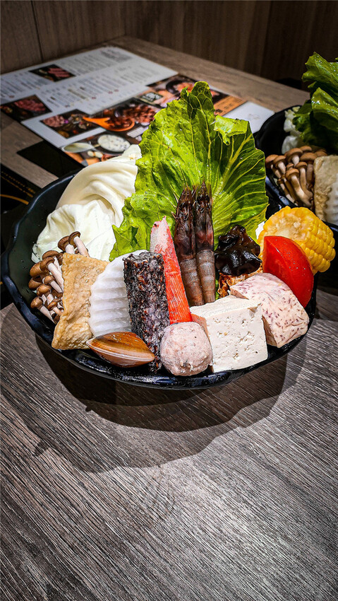 jhujian築間幸福鍋物 -岡山店， 不一樣的日系風格火鍋， 好喝的特別的養生湯頭火鍋31.jpg