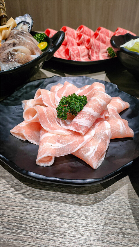 jhujian築間幸福鍋物 -岡山店， 不一樣的日系風格火鍋， 好喝的特別的養生湯頭火鍋04.jpg