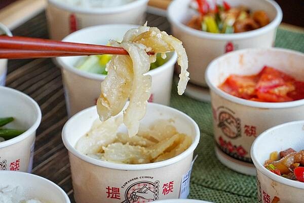 LINE_ALBUM_提筷單人台灣菜 西區處_220827_8.jpg