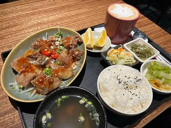 LINE_ALBUM_出國前的圖片_250209_131 LINE_ALBUM_出國前的圖片_250209_131