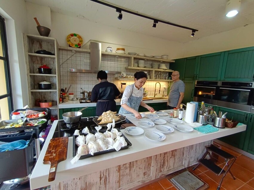 331719.jpg - 【台北.新店】超美私廚真材實料歐式料理。亞莉的一張桌子。寵物友善。可以指定喜馬拉雅貓坐檯