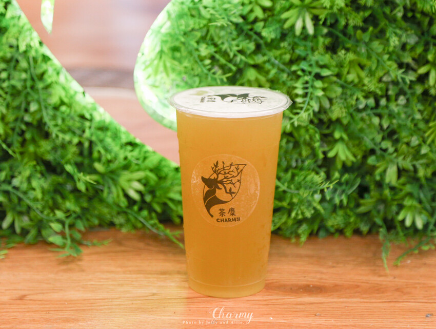 【板橋飲料推薦】茶麋調飲所森林系飲品，招牌濃厚鮮奶茶、口感獨特黑檸檬！ - 又要飛去哪！？