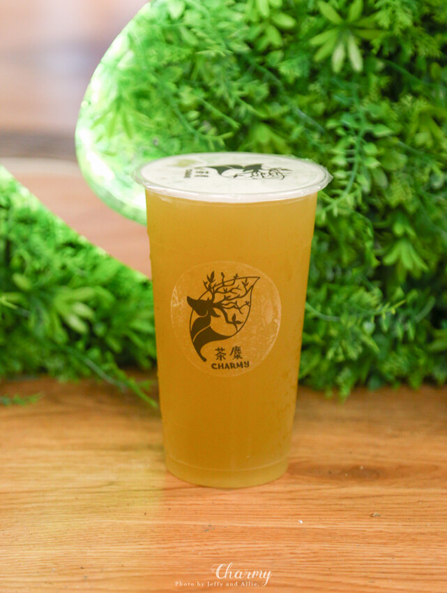 【板橋飲料推薦】茶麋調飲所森林系飲品，招牌濃厚鮮奶茶、口感獨特黑檸檬！ - 又要飛去哪！？