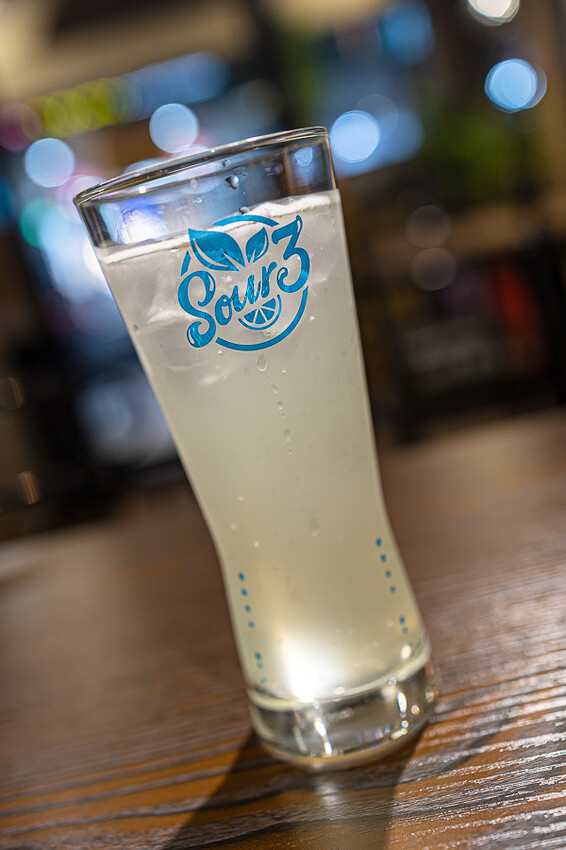 隱藏於在地生活圈內的精緻單點燒肉店,日式職人精神般手工精修去筋去油留下美味,精緻有用心的日式燒肉小店推薦