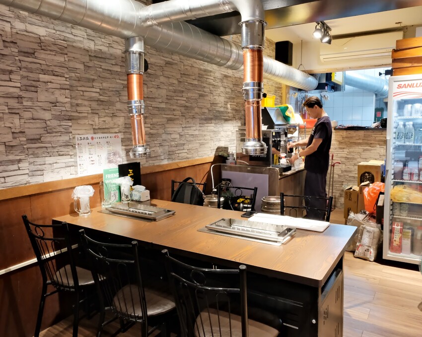 【蘆洲美食推薦】三六苑炭火燒肉-蘆洲店～超平價全自動烤串，一串只要49元！蘆洲平價燒肉推薦、日式燒肉店串燒新上市！