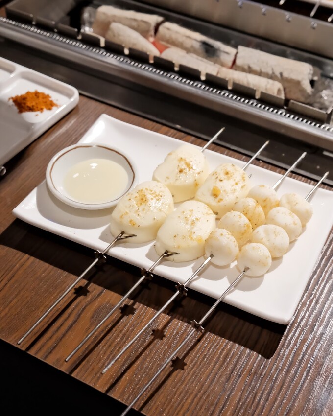 【蘆洲美食推薦】三六苑炭火燒肉-蘆洲店～超平價全自動烤串，一串只要49元！蘆洲平價燒肉推薦、日式燒肉店串燒新上市！