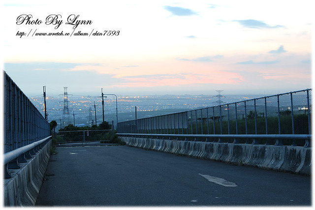 尋找小時記憶：台中都會公園【180°月老夜景】大肚山