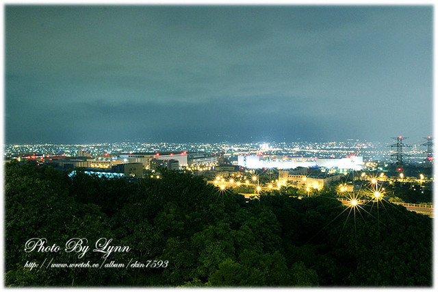 尋找小時記憶：台中都會公園【180°月老夜景】大肚山