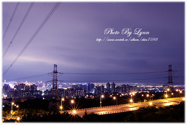 尋找小時記憶：台中都會公園【180°月老夜景】大肚山