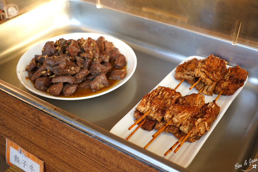 彰化美食》沐月餐廳~清水那方溫泉內餐廳,麻辣鴛鴦鍋加BBQ雙重享受