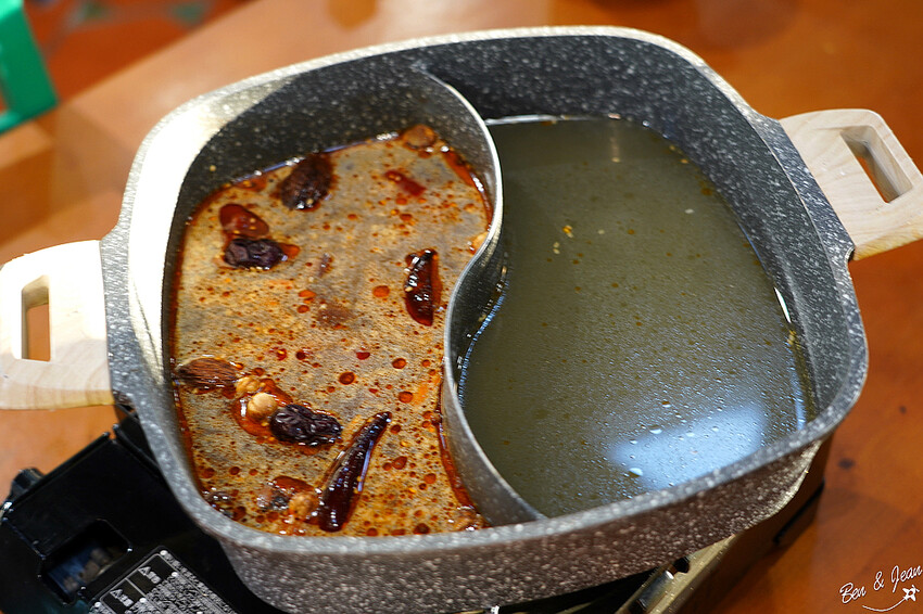 彰化美食》沐月餐廳~清水那方溫泉內餐廳,麻辣鴛鴦鍋加BBQ雙重享受