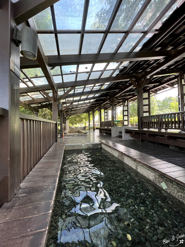 彰化美食》沐月餐廳~清水那方溫泉內餐廳,麻辣鴛鴦鍋加BBQ雙重享受