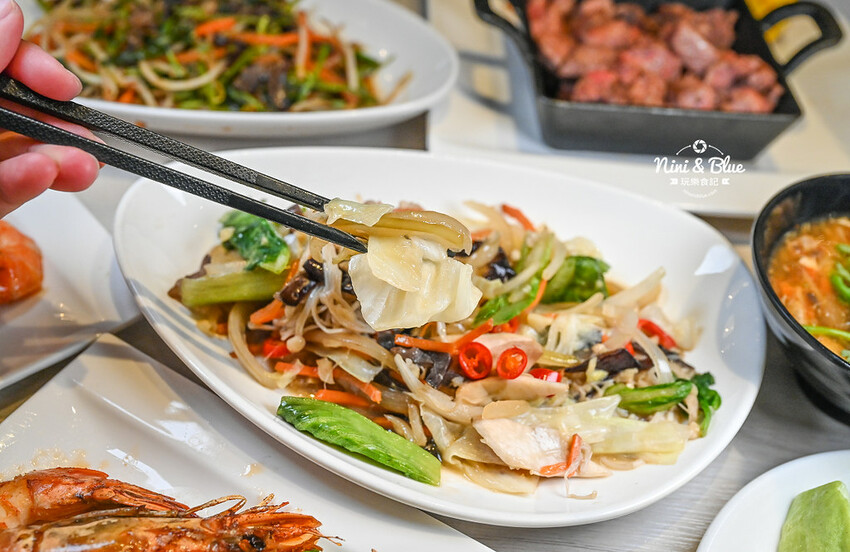 台中鐵板燒吃到飽,超值午餐189元就有野菜放題、自助吧吃到飽 -妮妮布魯
