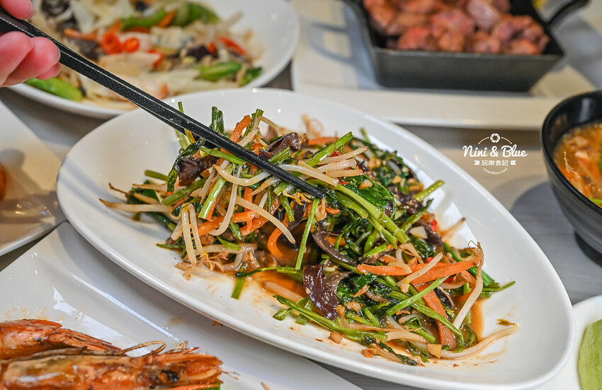 台中鐵板燒吃到飽,超值午餐189元就有野菜放題、自助吧吃到飽 -妮妮布魯