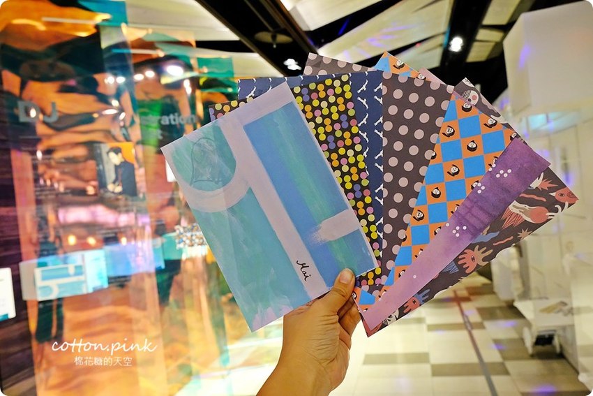 勤美天地聖誕村開村啦!科技感聖誕樹白天晚上都好拍~消費可抽GOGORO唷!