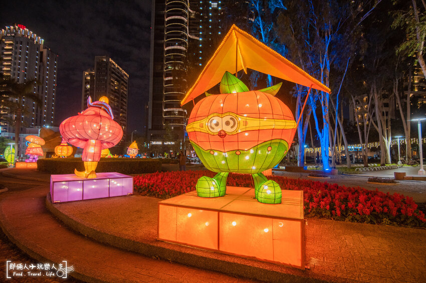 2022文心公園元宵燈會搶先看,10米高台中虎爺超壯觀~