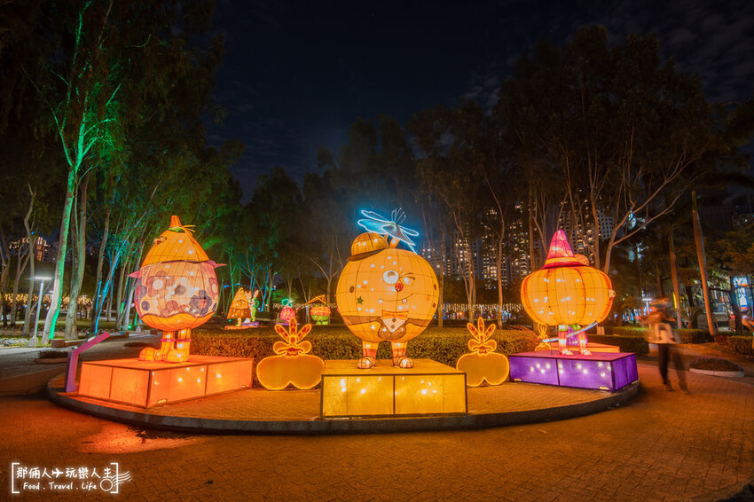 2022文心公園元宵燈會搶先看,10米高台中虎爺超壯觀~