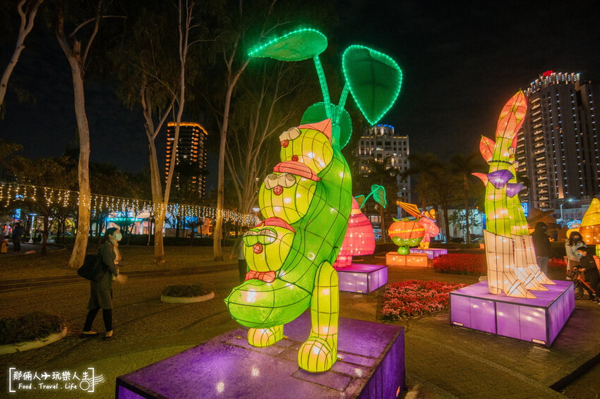 2022文心公園元宵燈會搶先看,10米高台中虎爺超壯觀~