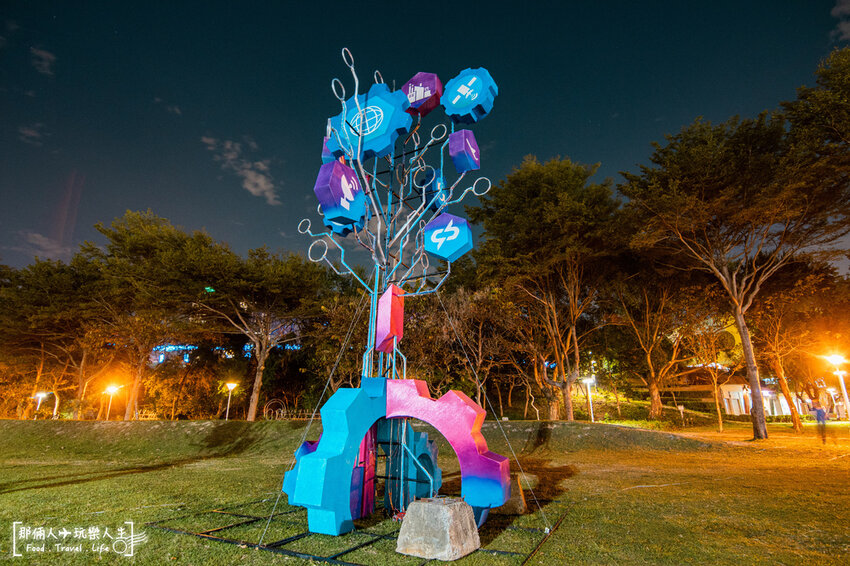 2022文心公園元宵燈會搶先看,10米高台中虎爺超壯觀~