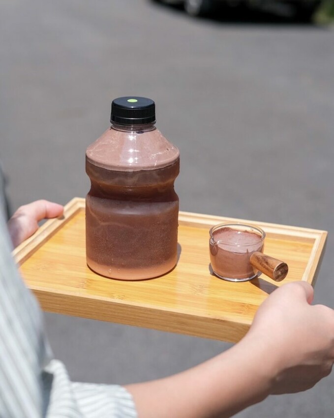 【台中美食】甘乃滴冷泡飲｜南部來的人氣創意手搖，感受淨水打造的純粹茶香味 ! - 肉依小姐吃什麼