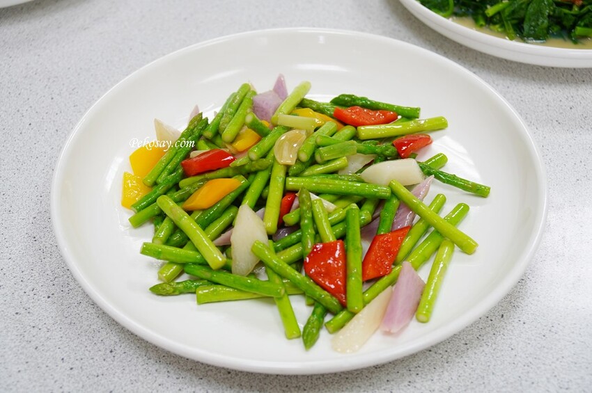 嘉庭預定食堂.七張美食.碧潭美食.家庭聚餐.新店美食.新店合菜餐廳.台北合菜餐廳.菊花豆腐.