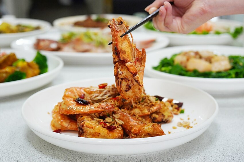 嘉庭預定食堂.七張美食.碧潭美食.家庭聚餐.新店美食.新店合菜餐廳.台北合菜餐廳.菊花豆腐.