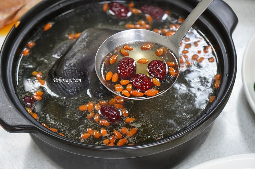 嘉庭預定食堂.七張美食.碧潭美食.家庭聚餐.新店美食.新店合菜餐廳.台北合菜餐廳.菊花豆腐.