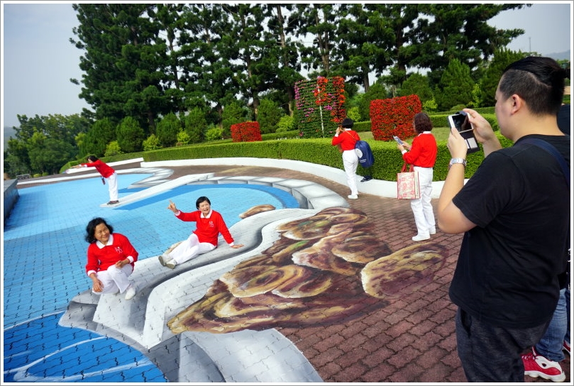 【台南景點】走馬瀨農場30週年慶‧彩虹樂翻天活動!16米彩虹巨馬、牧草迷宮、3D彩繪、草原運動會、毛孩野餐會等,好拍好玩又有趣!